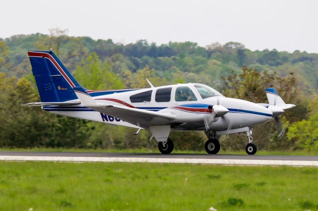 Beechcraft 55 Baron (N600PM)