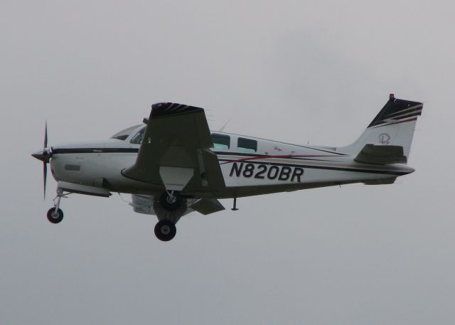 Beechcraft Bonanza (36) (N820BR) - At Downtown Shreveport.