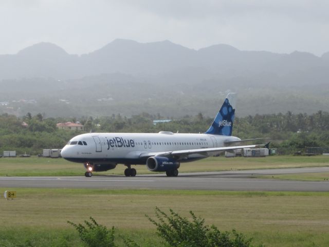 Airbus A320 (N510JB)