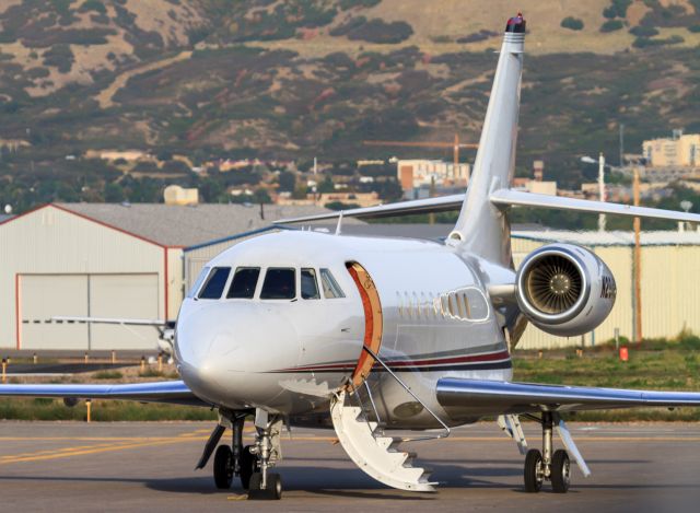 Dassault Falcon 2000 (EJA204)