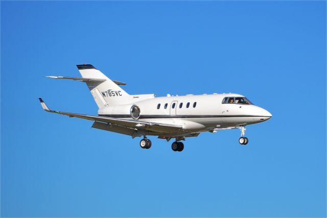 Hawker 800 (N785VC)