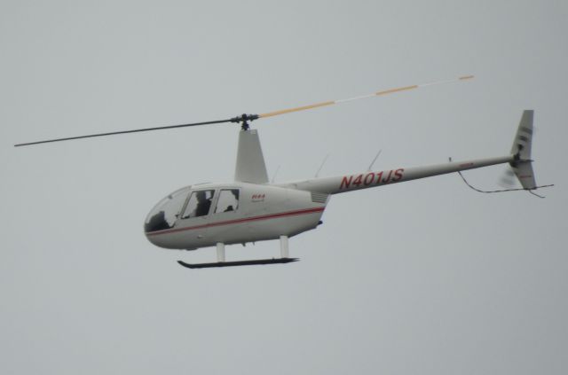 Robinson R-44 (N401JS)