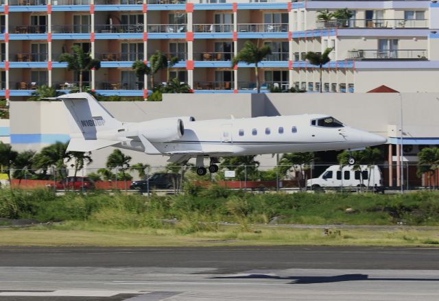 Learjet 60 (N160BP)