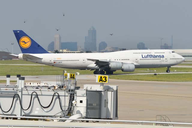 BOEING 747-8 (D-ABYP) - ORD WX diversion. 06-24-25