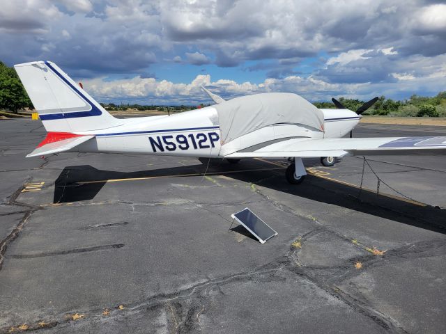 Piper PA-24 Comanche (N5912P)