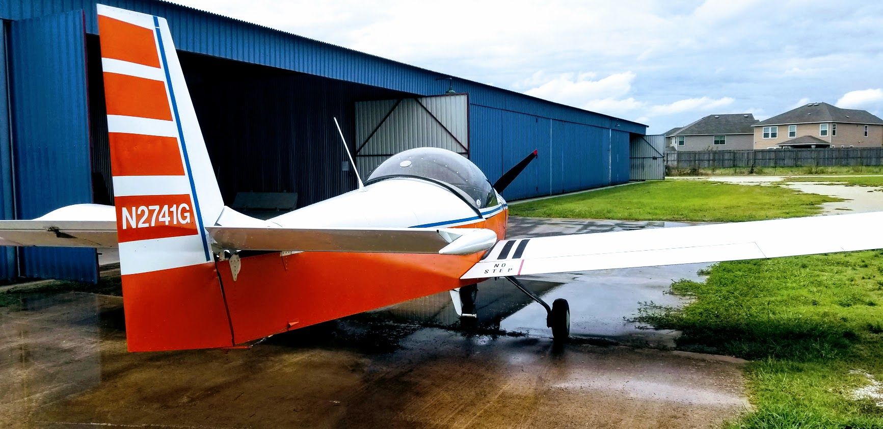 ZENAIR Super Zodiac (N2741G) - About to enter its new hangar in San Antonio, TX.