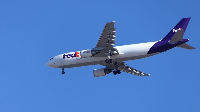 Airbus A300F4-600 (N657FE)