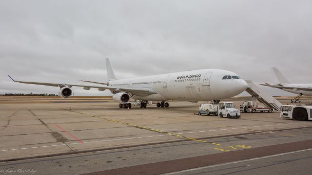 Airbus A340-300 (TF-NFC)