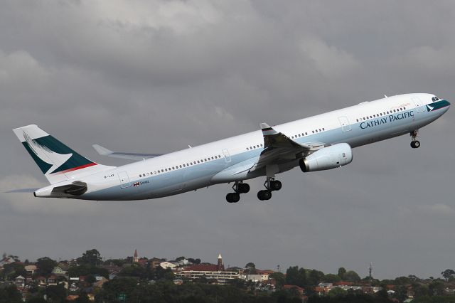 Airbus A330-300 (B-LAF) - on 24 November 2012