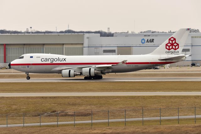 Boeing 747-400 (LX-NCL) - Thrust Reversers deployed, slowing her down as she rolls out on 23-R on 01-24-22