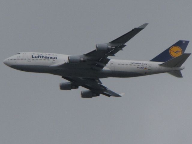 Boeing 747-400 (D-ABVF) - 9100 ft. preparing to turn final for runway 7 KDEN