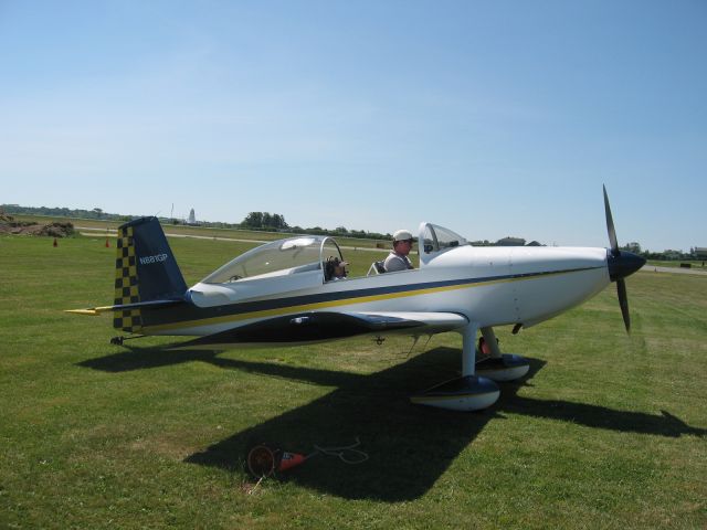 Vans RV-8 (N881GP)