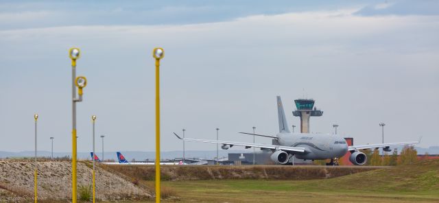 Airbus A330-200 (F-UJCI)