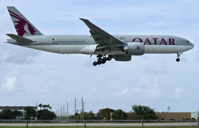 Boeing 777-200 (A7-BBI)