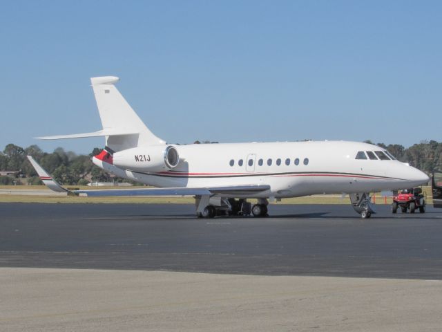 Dassault Falcon 2000 (N21J)