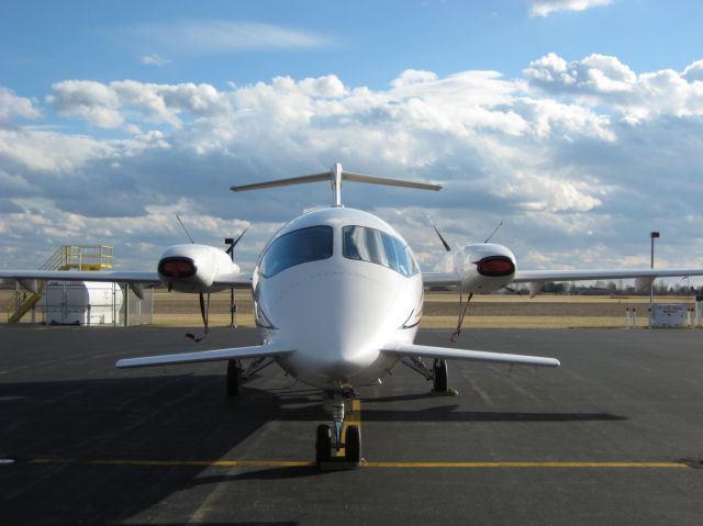 Piaggio P.180 Avanti (N395KT) - i love those things