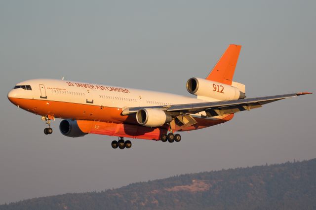 McDonnell Douglas DC-10 (N522AX)