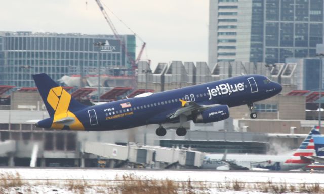 Airbus A320 (N775JB)