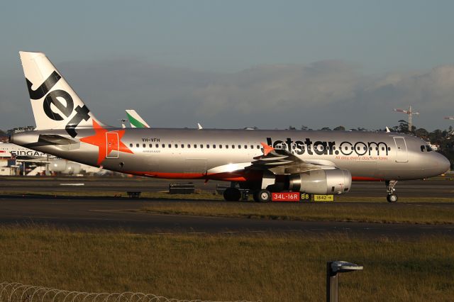 Airbus A320 (VH-VFH) - on 9 August 2019