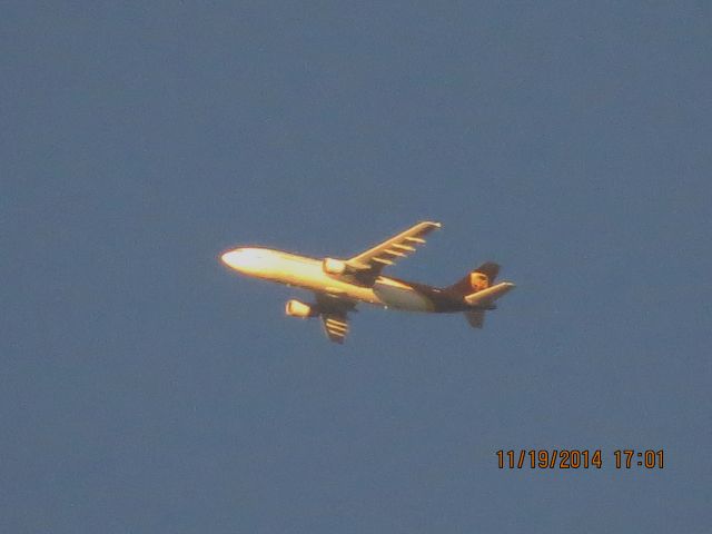 Airbus A300F4-600 (N172UP) - UPS flight 2872 from SDF to ABQ over Southeastern Kansas at 30,000 feet.