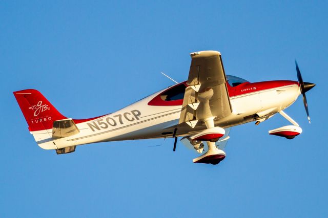 Cirrus SR-22 (N507CP)