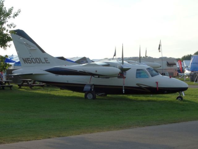 Mitsubishi MU-2 (N500LE)