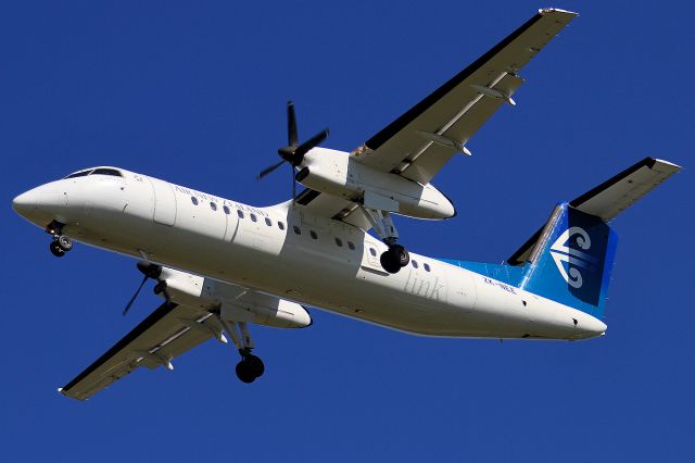 de Havilland Dash 8-300 (ZK-NEE)