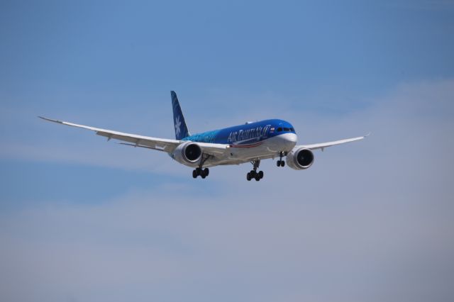 Boeing 787-9 Dreamliner (F-ONUI)