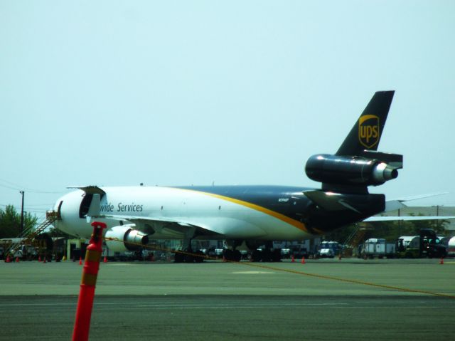 Boeing MD-11 (N294UP) - 2010