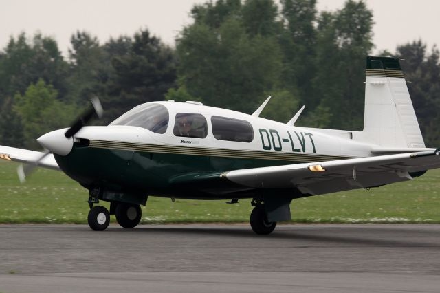 Mooney M-20 (OO-LVT)