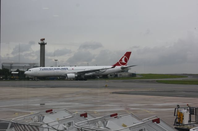 Airbus A330-300 (THY1827)