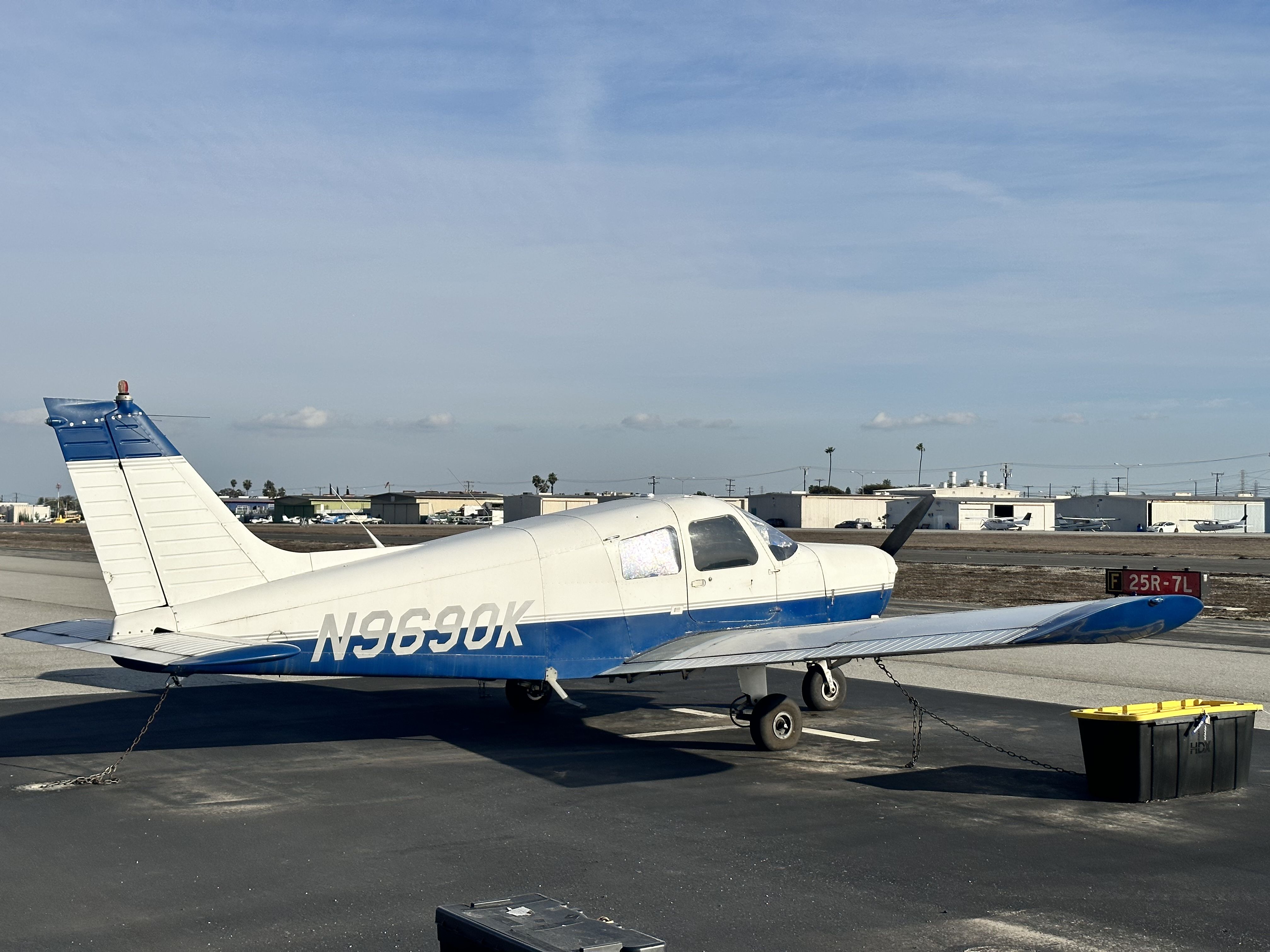 Piper Cherokee (N9690K)