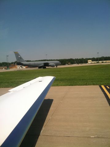 — — - KC135 taxiing at KSUX.  Photo taken from a C525.