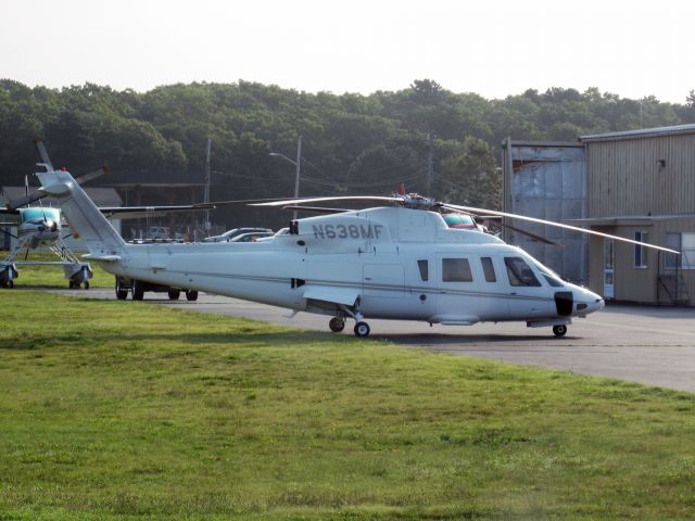 Sikorsky S-76 (N638MF)