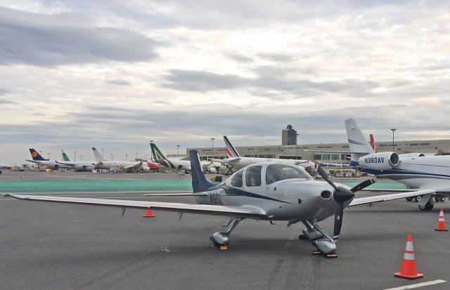 Cirrus SR-22 (N98SL) - 1st ever upload of N98SL on FlightAware.Com 04/25/2016