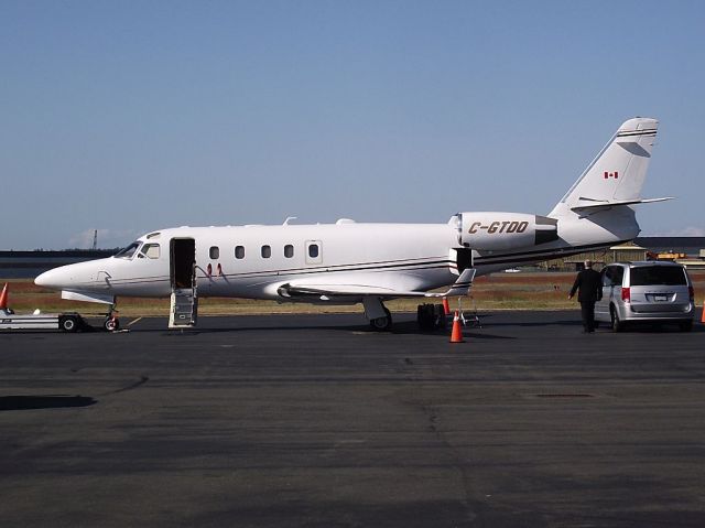 IAI Gulfstream G100 (C-GTDO)