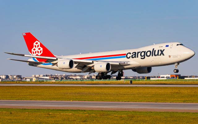BOEING 747-8 (LX-VCM)