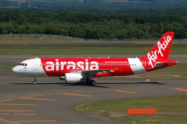 Airbus A320 (JA02AJ) - 2012-08-08