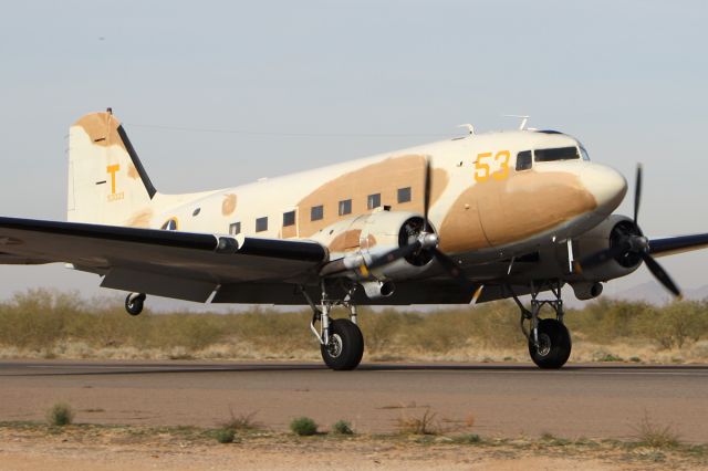 Douglas DC-3 (N53ST)