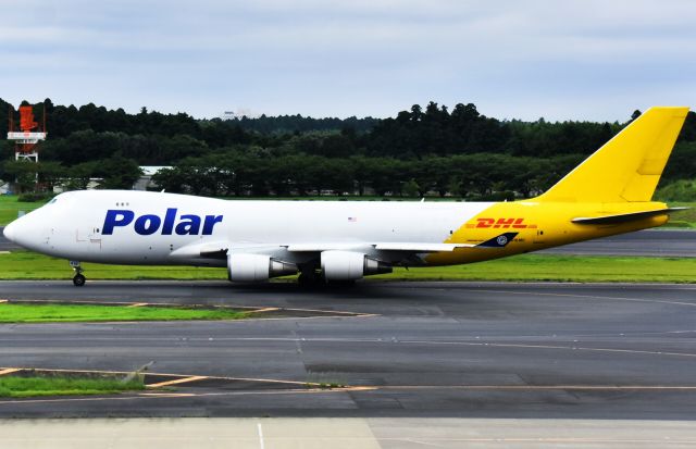 Boeing 747-400 (N416MC)