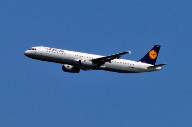 Airbus A321 (D-AISO) - In 2009, brand new...
