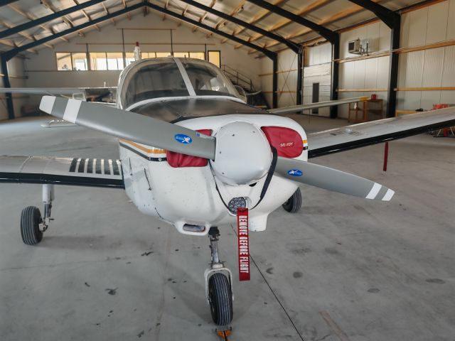 Piper Cherokee (SE-IDY)