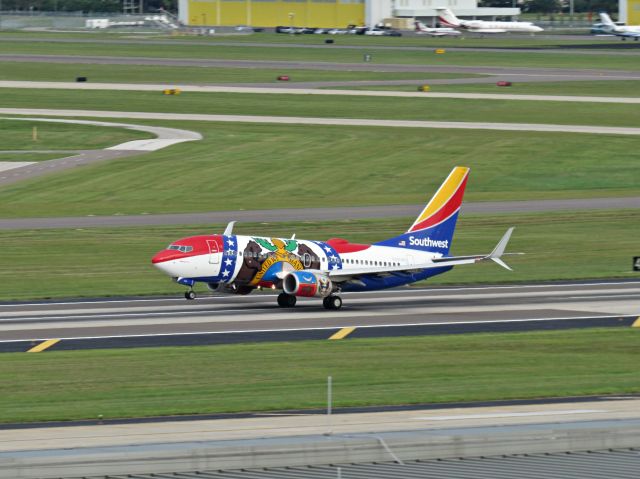 Boeing 737-700 (N280WN) - The Southwest Missouri plane takes off from Tampa. 