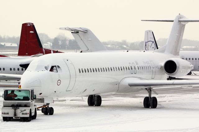 Fokker 100 (PH-KXR)