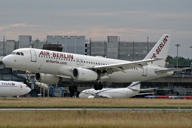 Airbus A320 (D-ANNF)