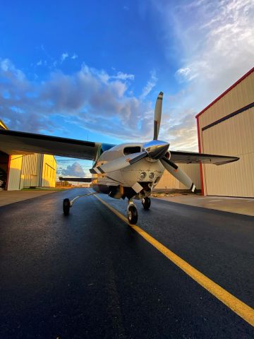 Cessna Centurion (N4620Y) - Ready to start the day!