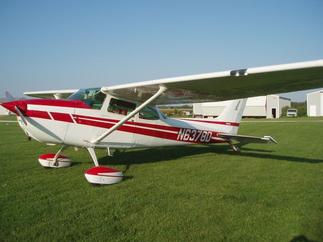 Cessna Skyhawk (N6378D)
