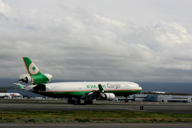Boeing MD-11 (B-16113)