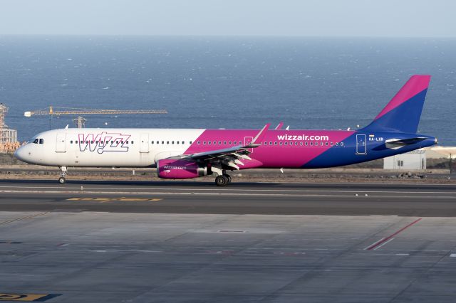 Airbus A321 (HA-LXR) - TENERIFE SURbr /05 JUN 2021