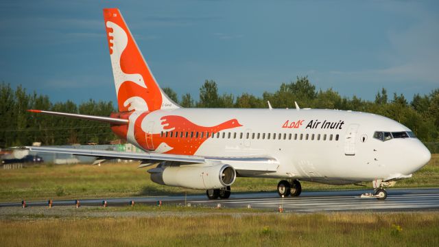 Boeing 737-200 (C-GAIG)